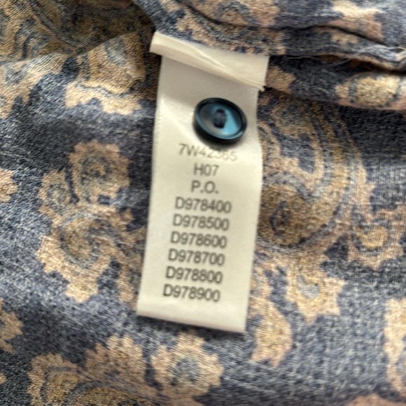 Women’s Lucky Size Small - Picture 3 of 5